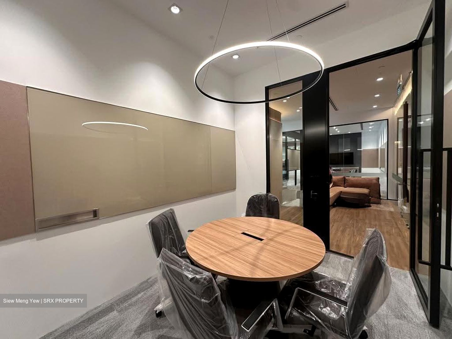 Keppel Towers (D2), Office #618130051